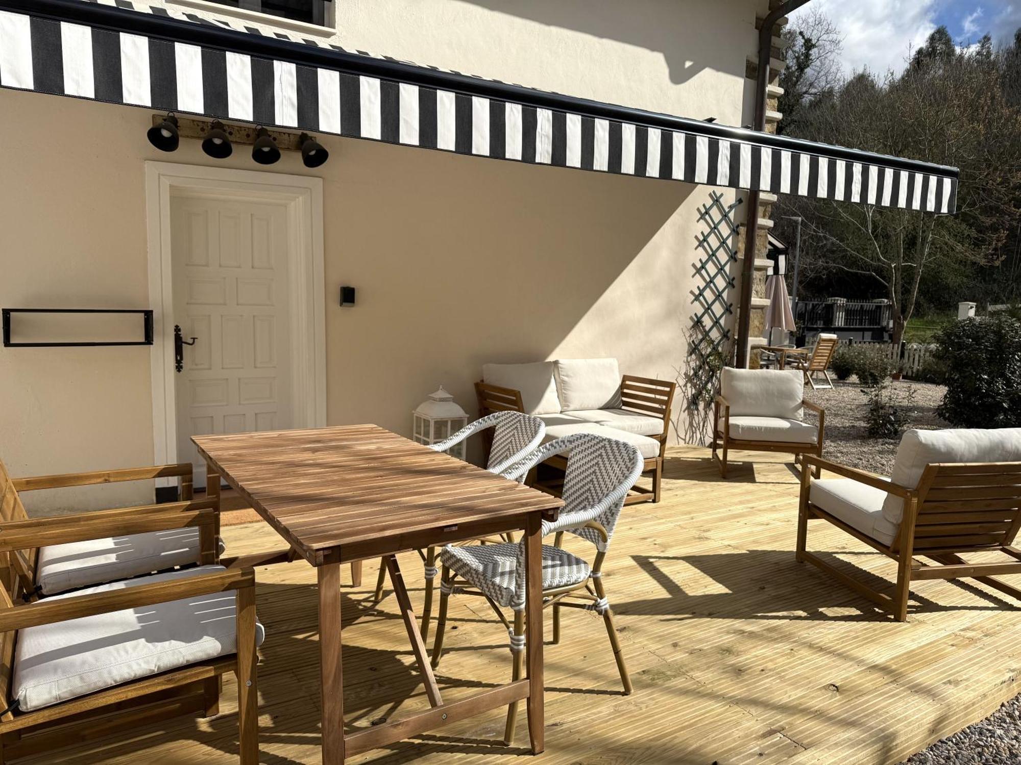 באקיו Gurah Boutique Apartments מראה חיצוני תמונה